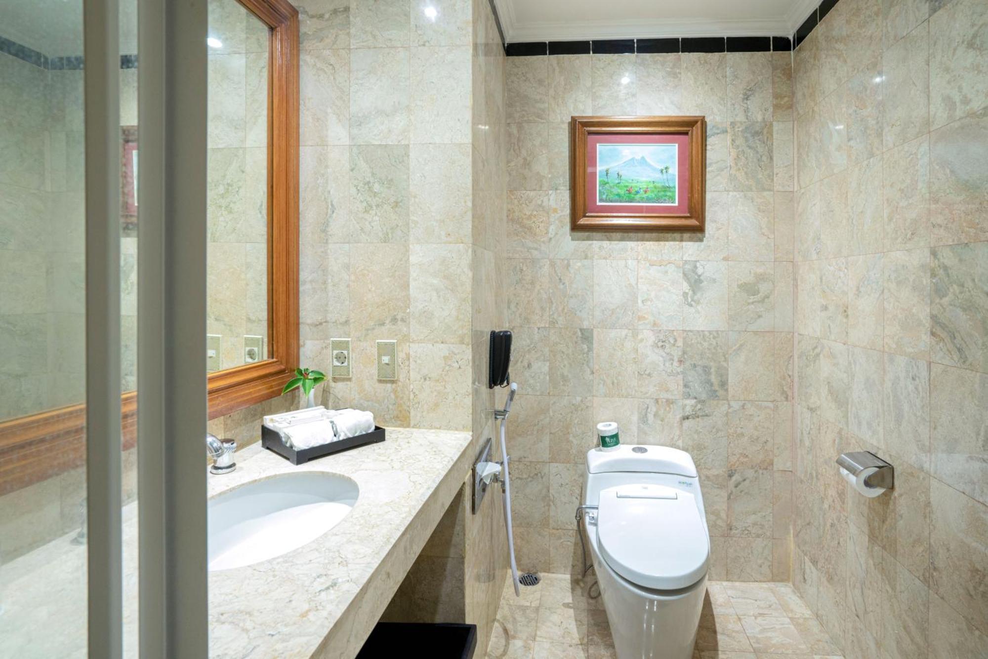 Hotel Bumi Senyiur Samarinda Exteriér fotografie